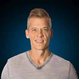 Justin Woolf
